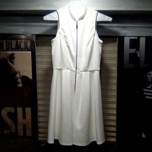 Vince Comuto dress white size 2